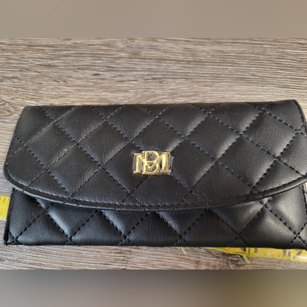 Nwt Badgley Mischka Black Vegan Leather Card Holder Wallet